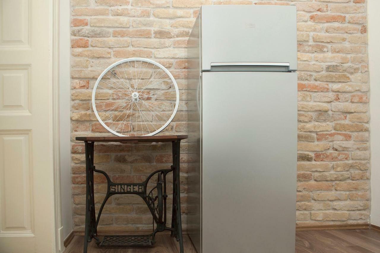 Cheerful And Cozy 2 Bedrooms 2 Bathrooms Apartment With Top Location Budapest Luaran gambar