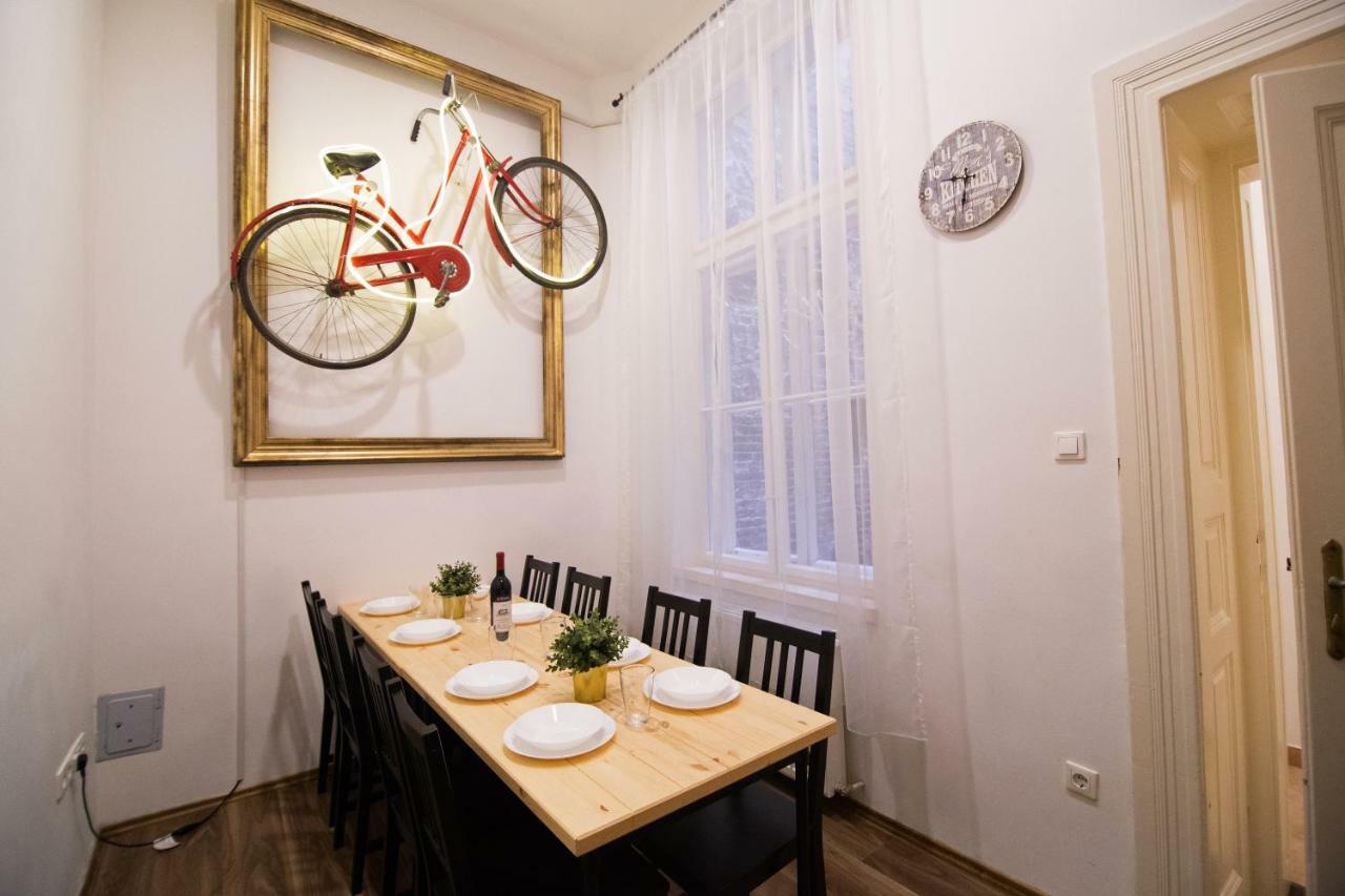 Cheerful And Cozy 2 Bedrooms 2 Bathrooms Apartment With Top Location Budapest Luaran gambar