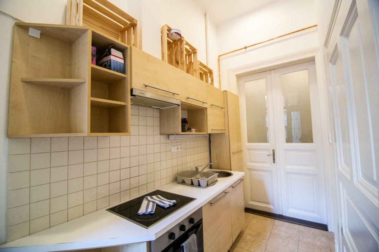 Cheerful And Cozy 2 Bedrooms 2 Bathrooms Apartment With Top Location Budapest Luaran gambar